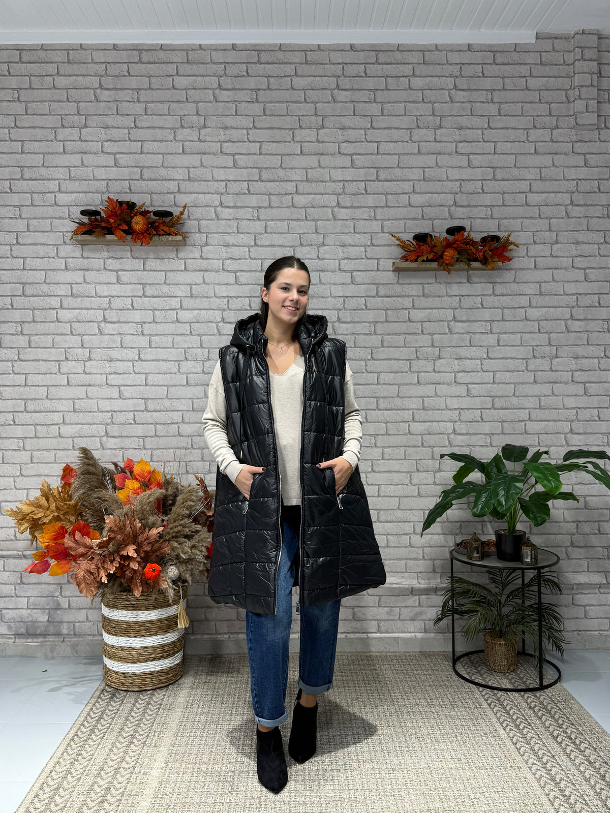 Καπιτονέ oversize μπουφάν με αποσπώμενη κουκούλα