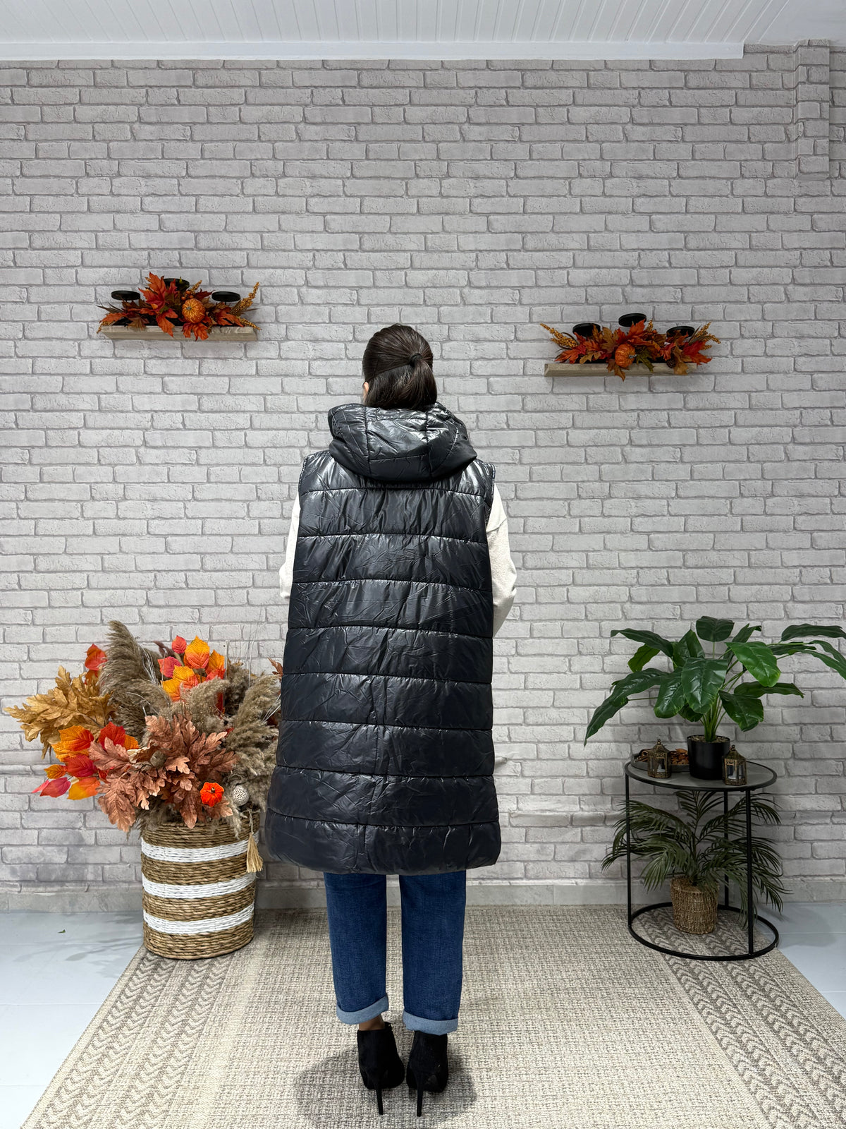 Καπιτονέ oversize μπουφάν με αποσπώμενη κουκούλα