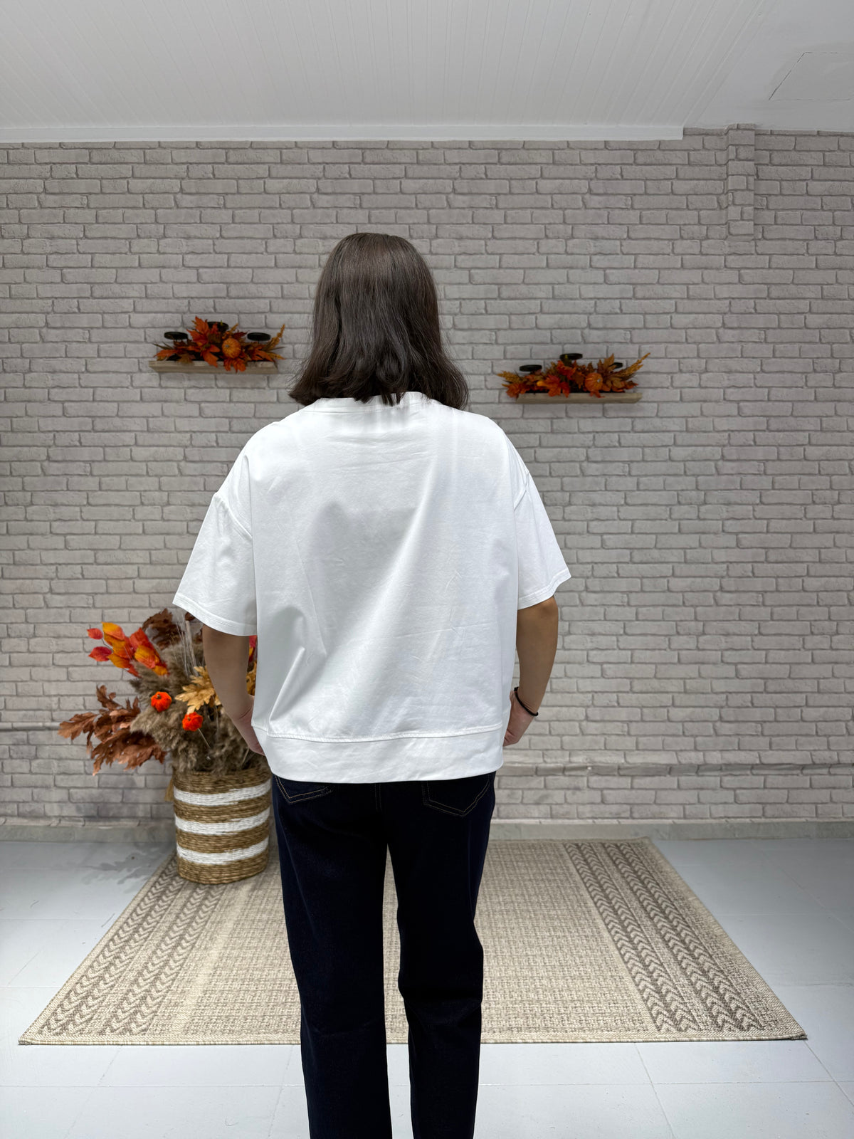 T-shirt με μπροστά τσέπη